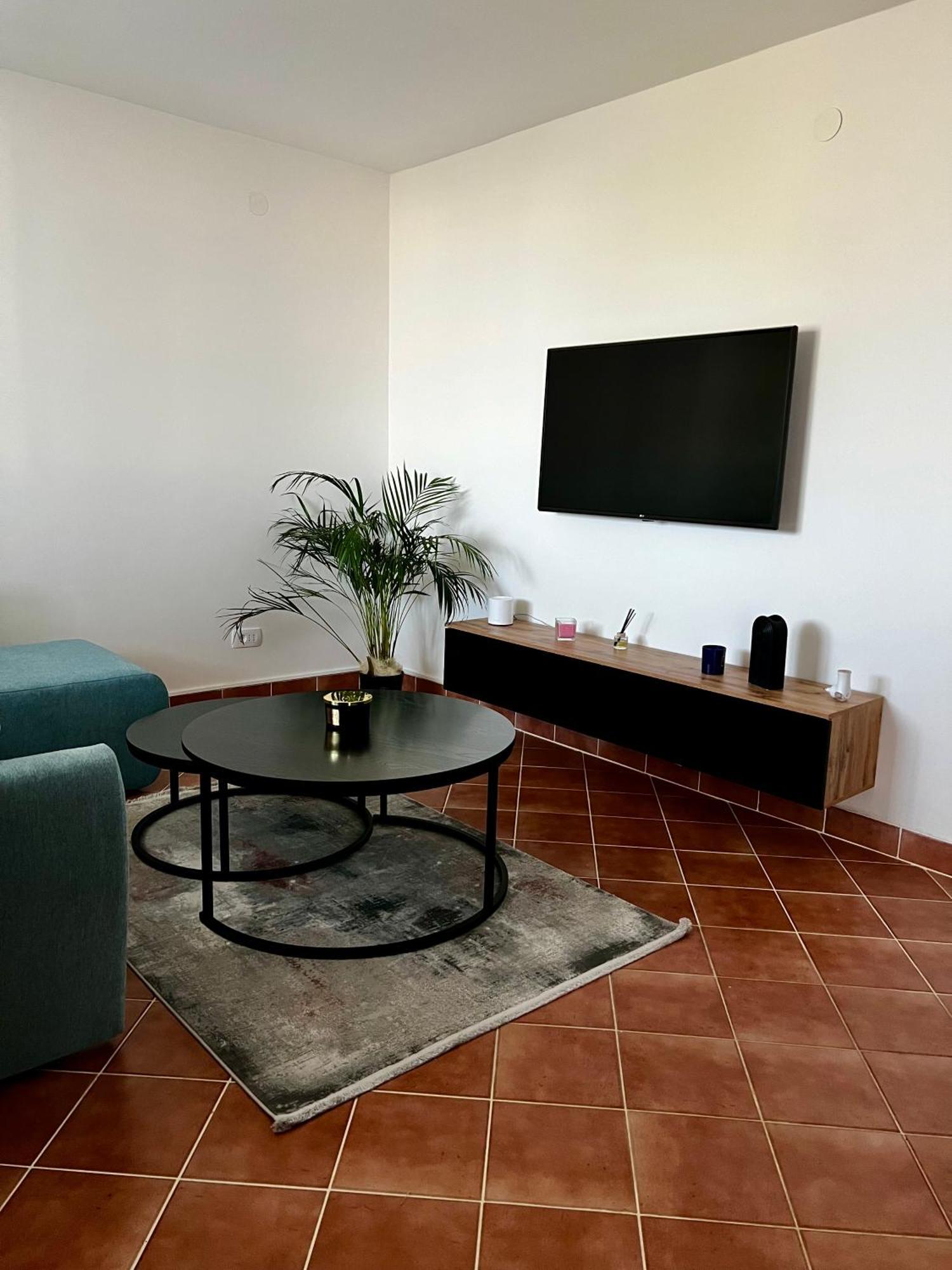 Eden Apartment Пула Екстериор снимка