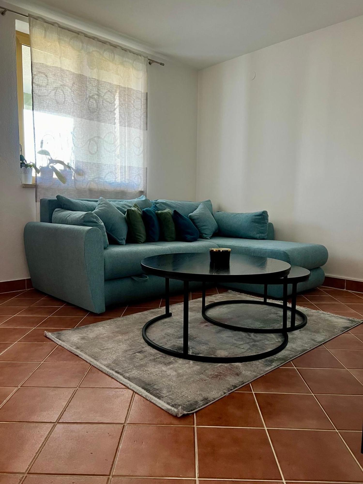 Eden Apartment Пула Екстериор снимка
