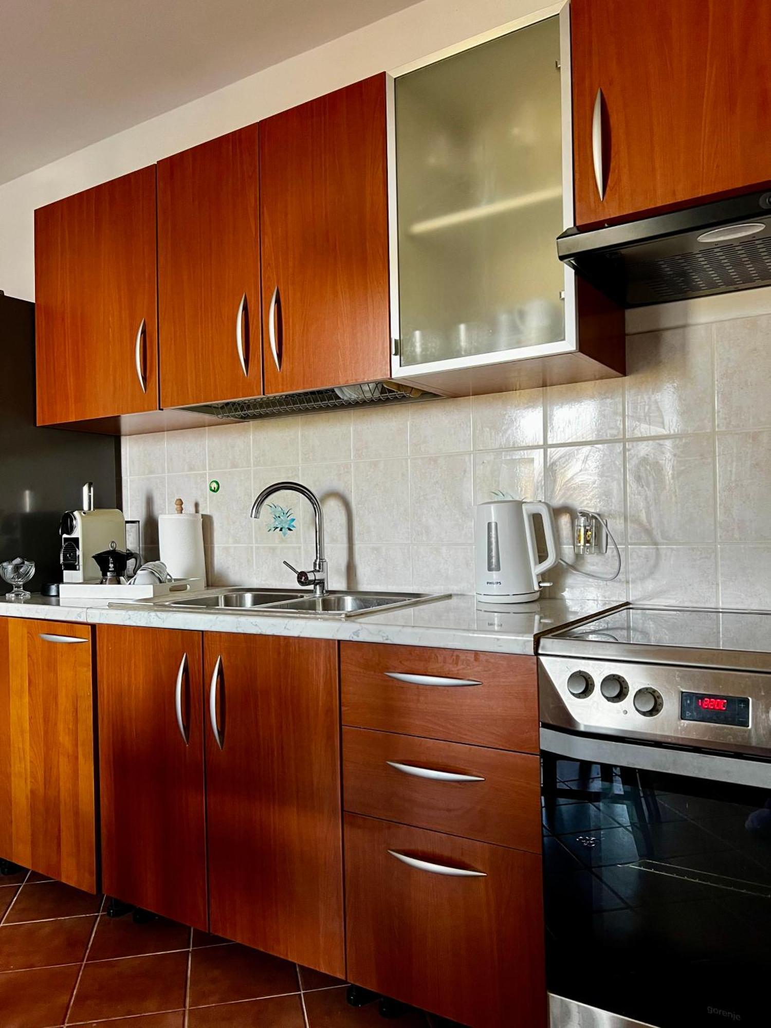 Eden Apartment Пула Екстериор снимка